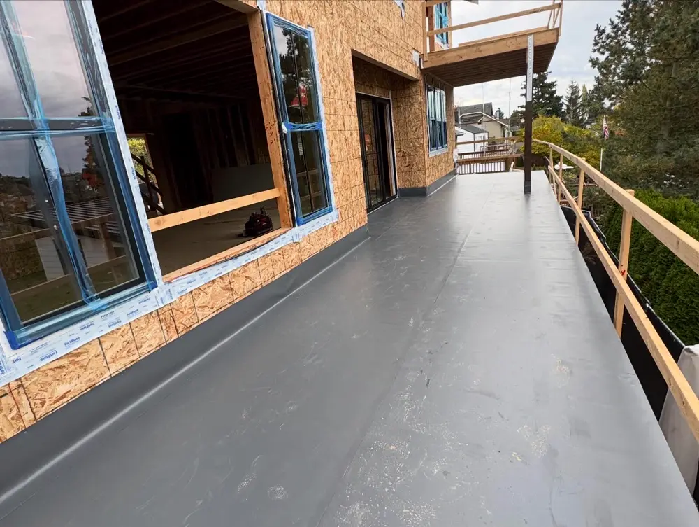 DeckTec Roofing