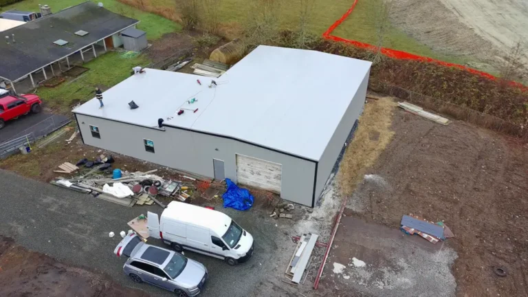 Commercial Flat Roofing (TPO, PVC, DeckTec)