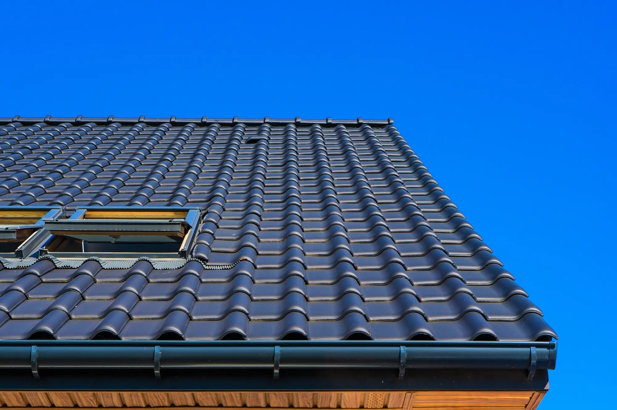 Gutters & Downspouts